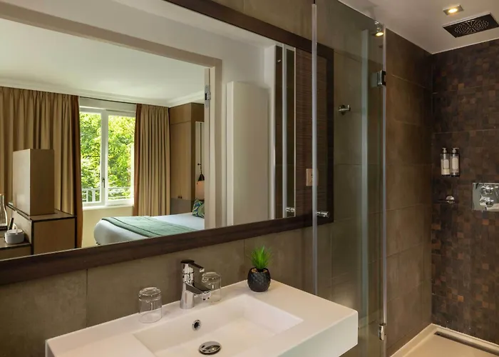 Hotel Villa Saxe Eiffel Paris